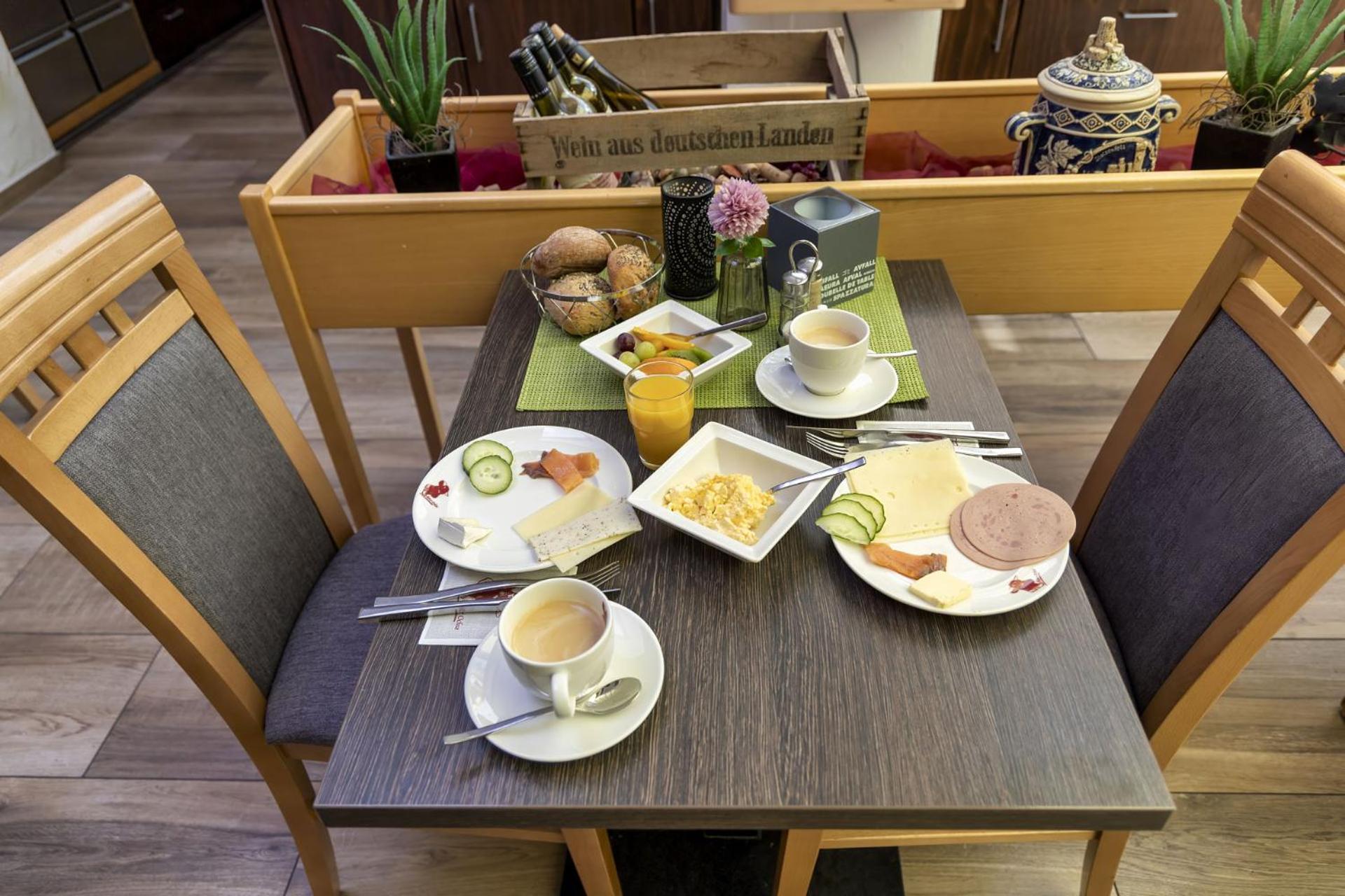 Akzent Hotel Restaurant Roter Ochse Rhens Bei Koblenz Экстерьер фото